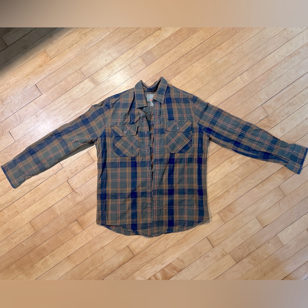 St John’s Bay Men’s Outdoors Button Up